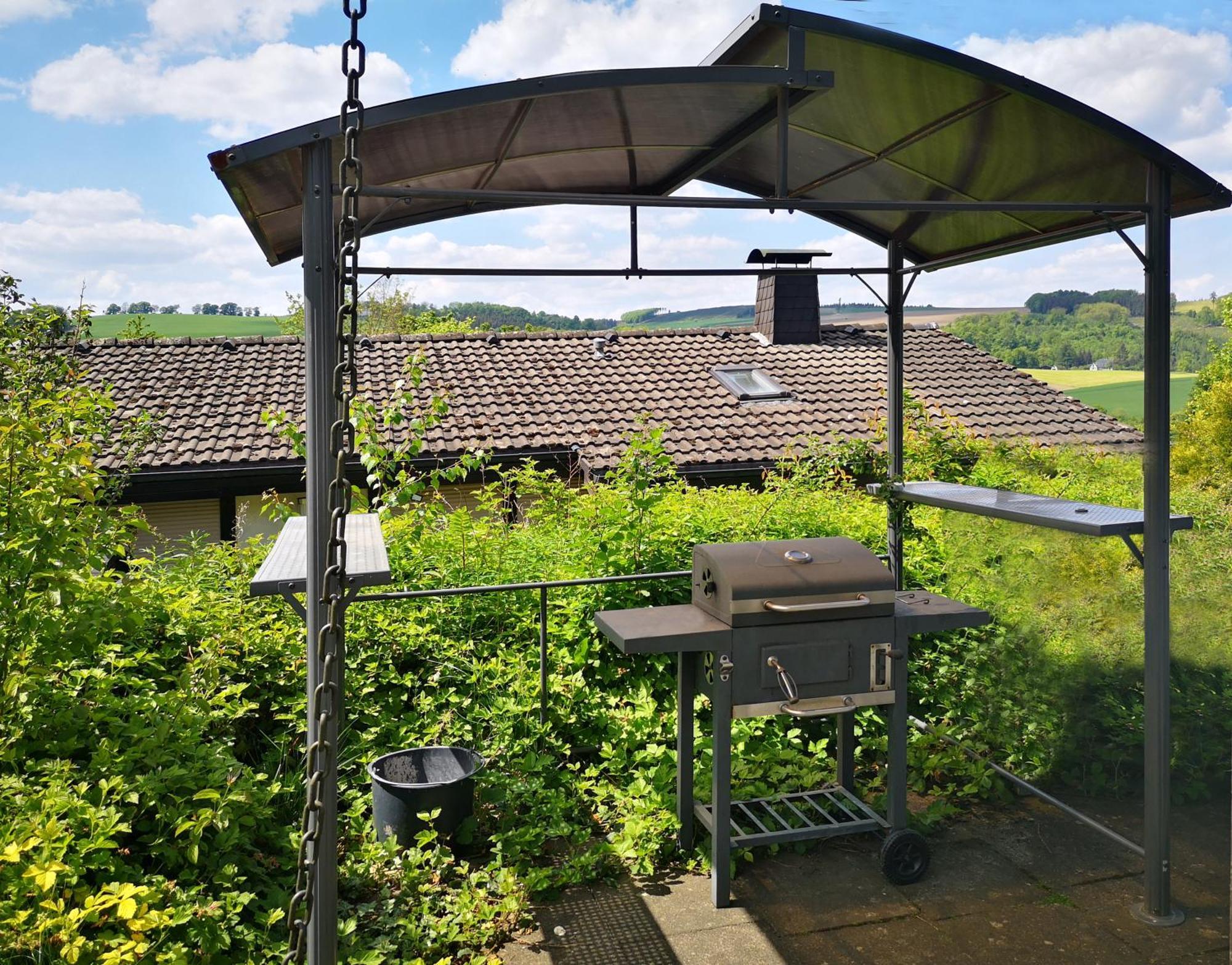 Ferienhaus Lena Im Sauerland Direkt Am Hennesee Meschede Eksteriør billede